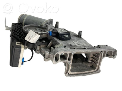 Aizmugurējā pārsega pievilcējs