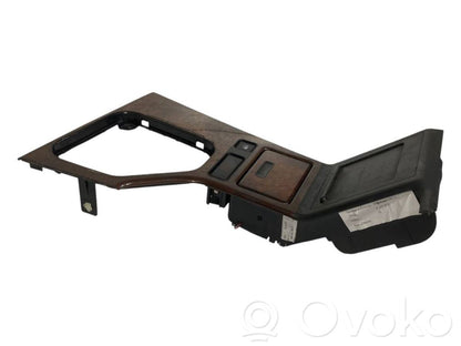 Отделка панели