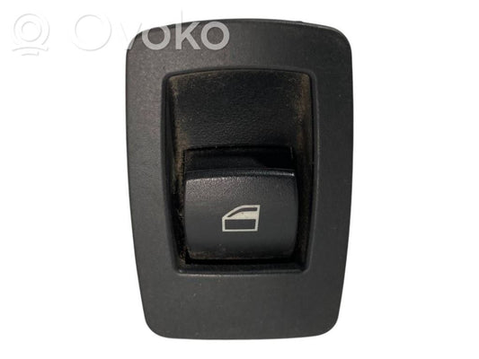 Elektrisko logu slēdzis