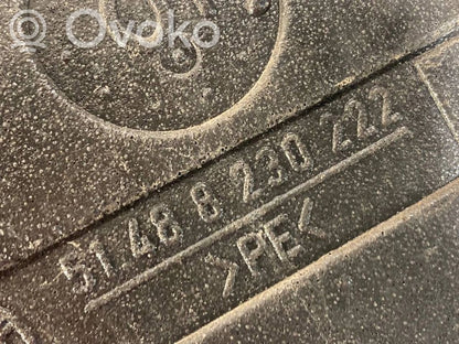 Cita veida aizmugurē durvju dekoratīvās apdares detaļas