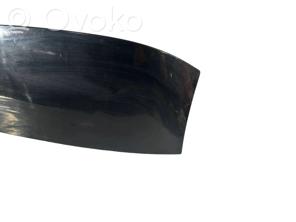 Spoiler rear cover