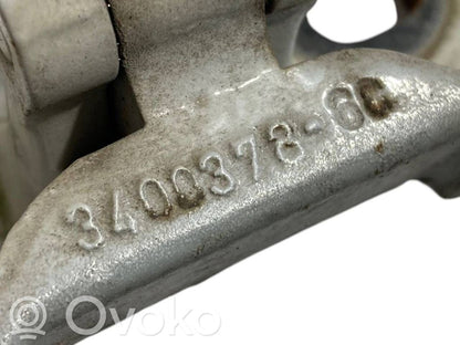 Aizmugurējā pārsega eņģe (-ess)