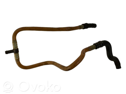 Degvielas caurulīte (-es)