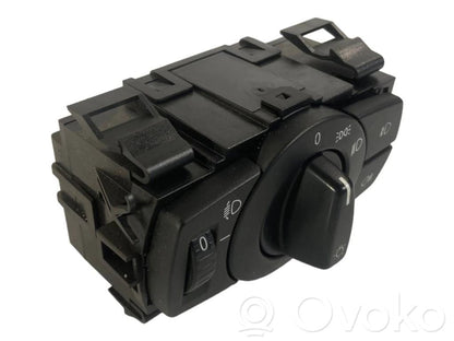 Headlight switch