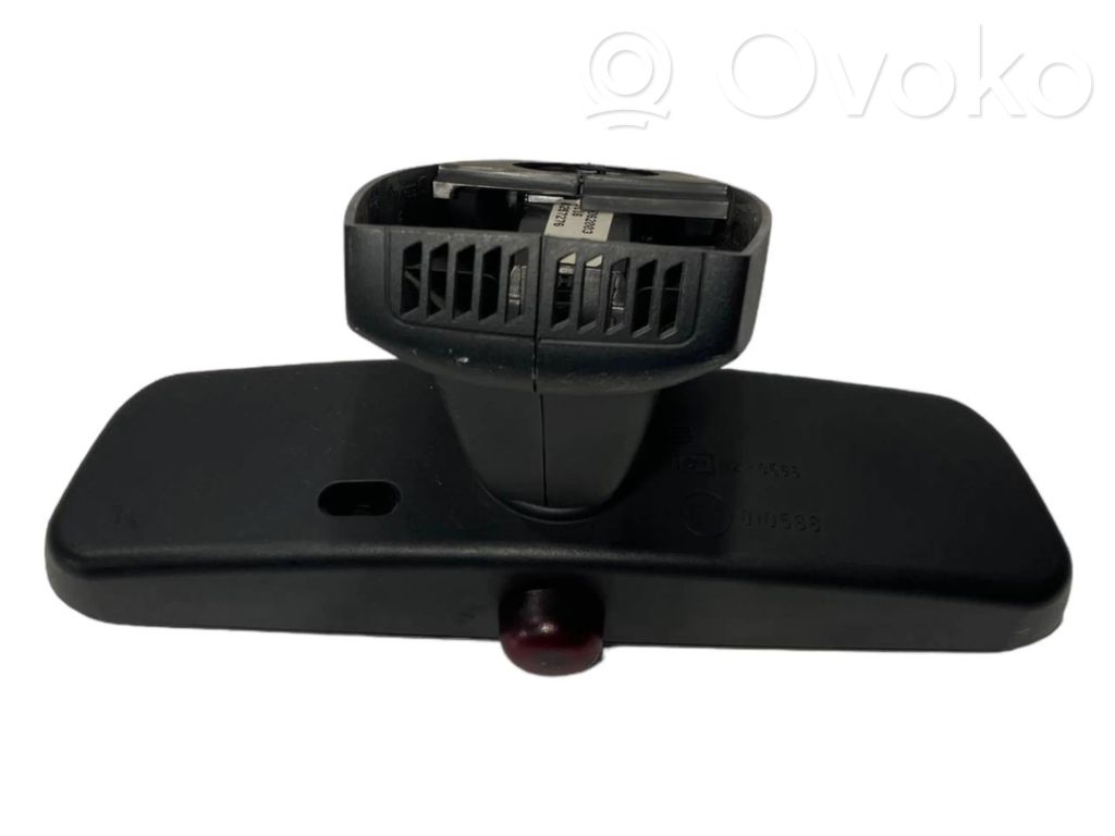 Atpakaļskata spogulis (salonā)