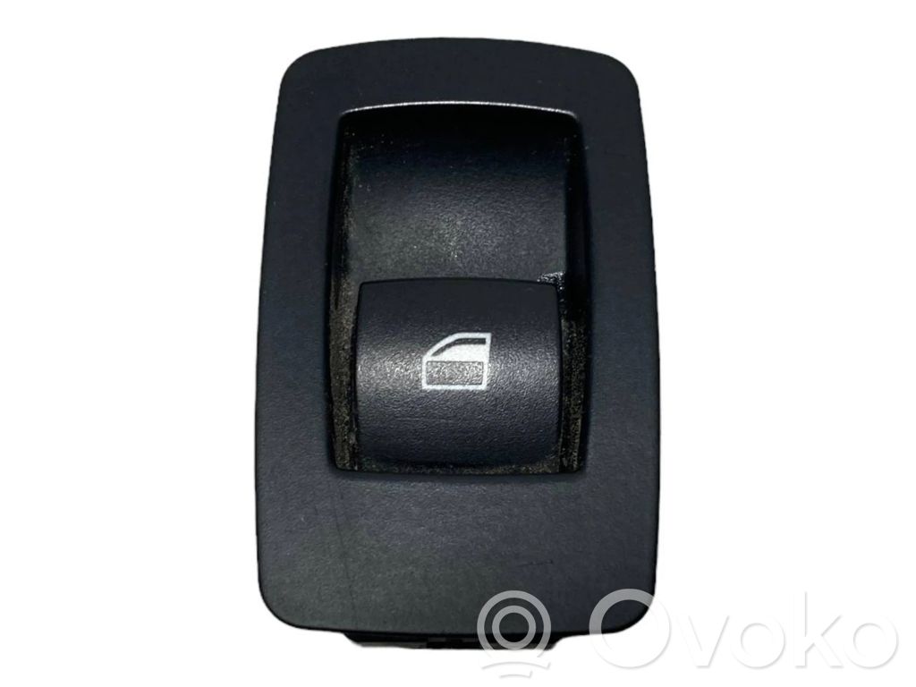Power window switch