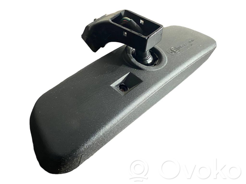 Atpakaļskata spogulis (salonā)