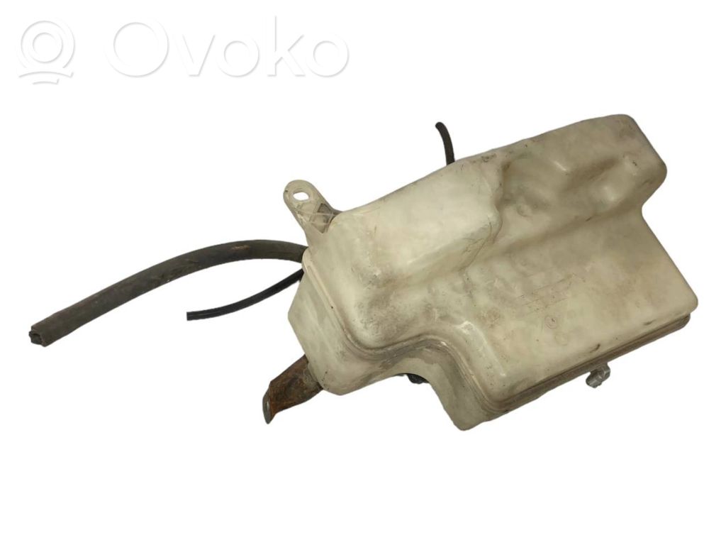 Logu šķidruma tvertne