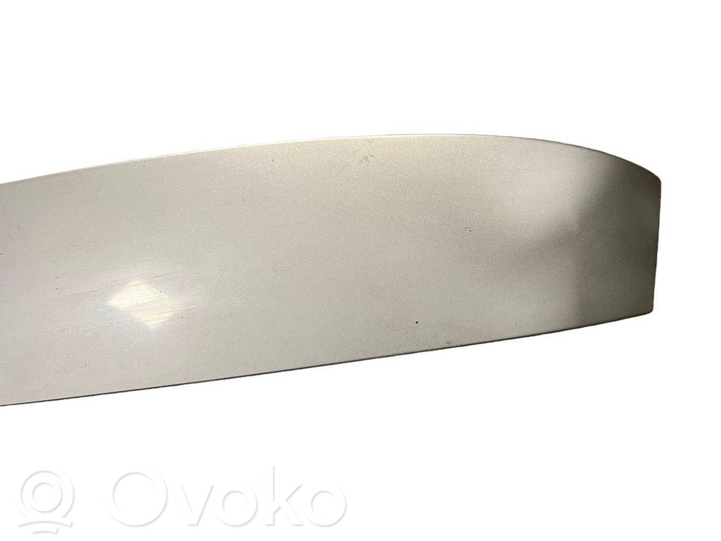 Spoiler rear cover