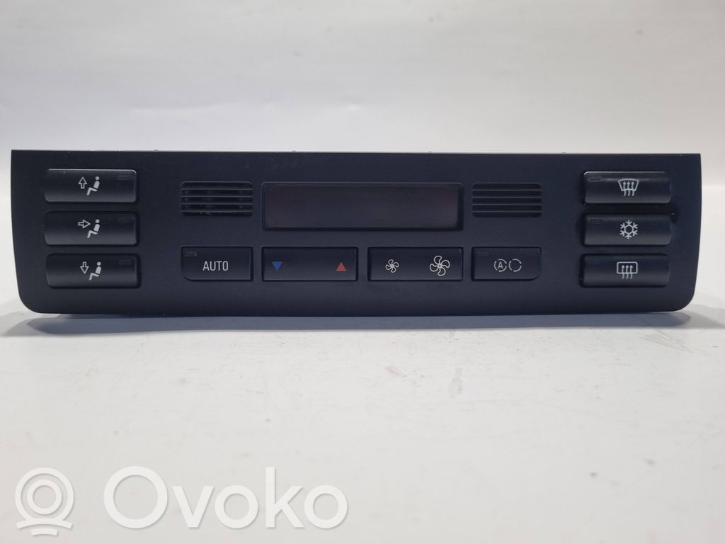 Air conditioning / climate control / interior heating control unit (in the passenger compartment)