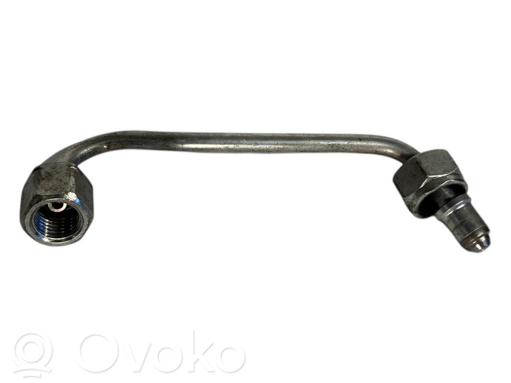 Degvielas caurulīte (-es)