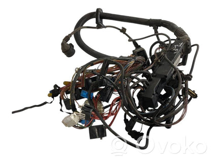 Dzinēja vadu instalācija