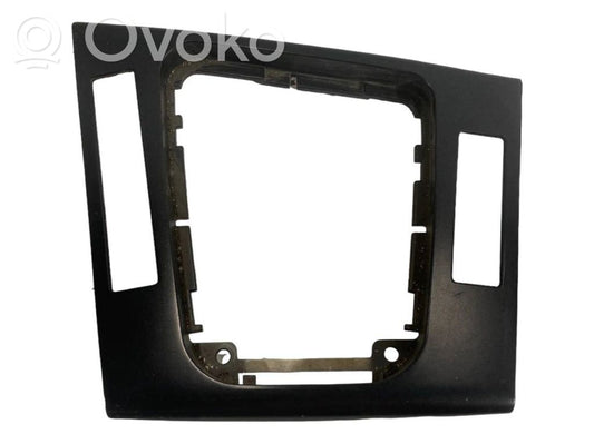 Gear shift lever decorative trim (plastic)