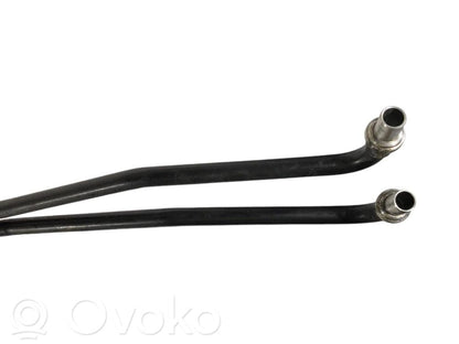 Pārnesumkārbas eļļas dzesētāja caurulīte (-es) / šļūtene (-es)