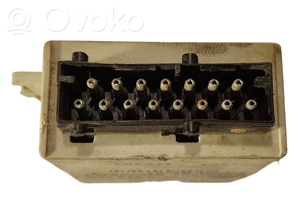 Trailer hitch control unit