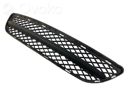 Lower grille (three-piece)