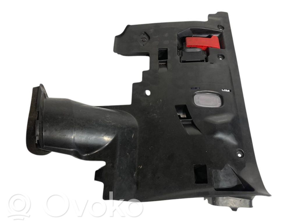 Декоративный щиток панели (нижний)