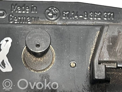 Aizmugurējā pārsega slēdzene