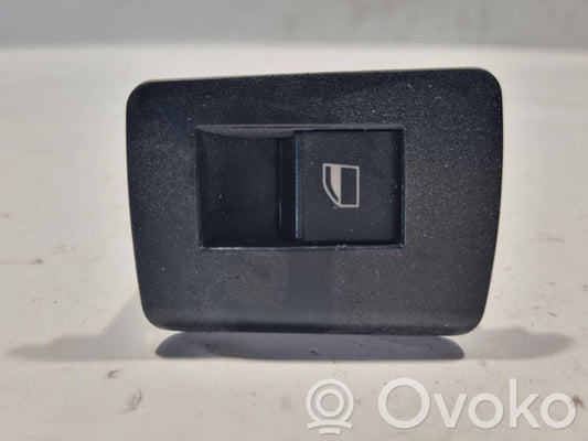 Elektrisko logu slēdzis