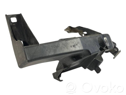 Priekšējā luktura turētājs