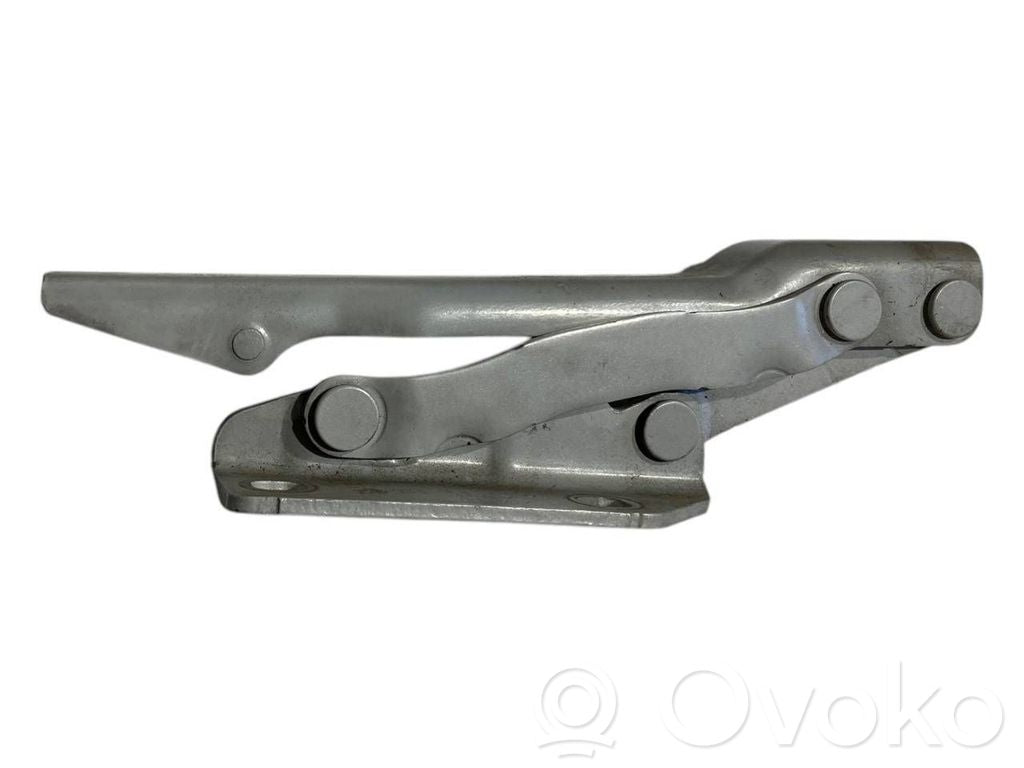 Engine hood hinge(s)