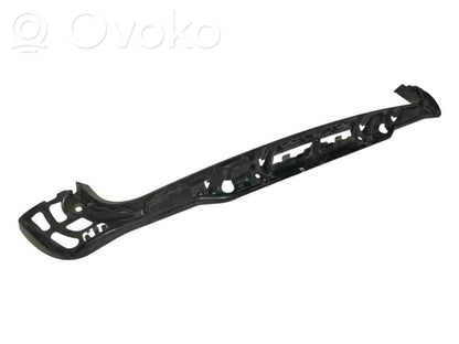 Rear bumper mounting bracket