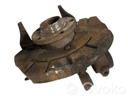 Priekšējā riteņa rumbas vārpstas šarnīrs (stupica, capfa)