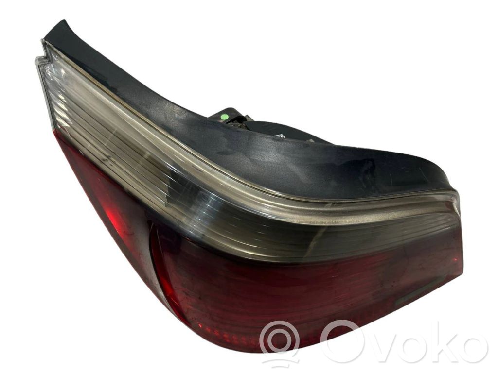 Taillight in the body