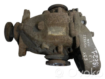 Aizmugurējais reduktors