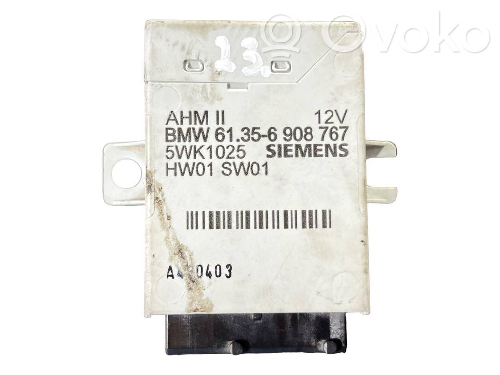 Trailer hitch control unit