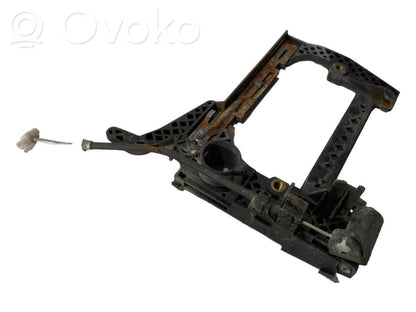 Holder/bracket for external opening handle at the front