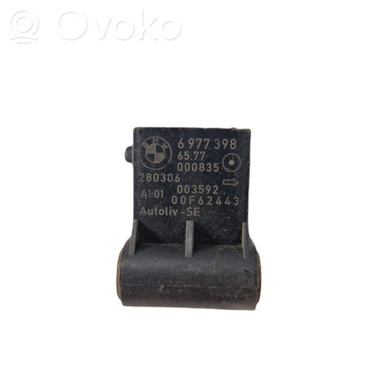 Airbag impact sensor