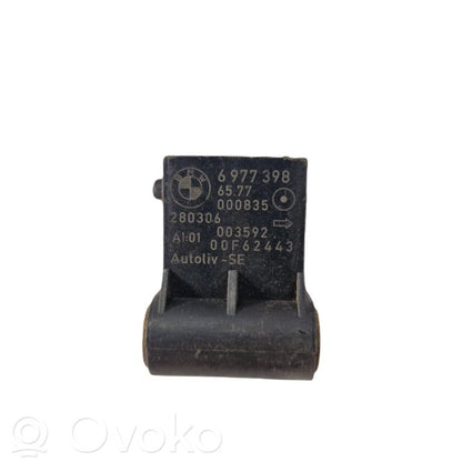 Gaisa spilvenu trieciensensors