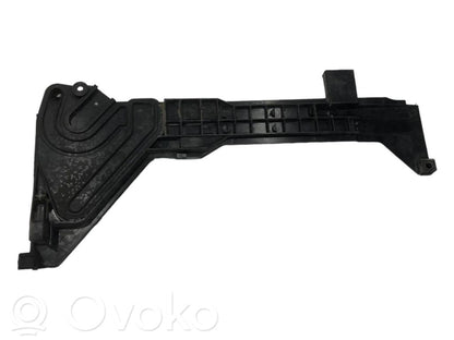 Radiatoru paneļa sānu daļa (televizors)