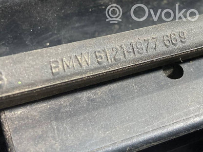 External opening handle