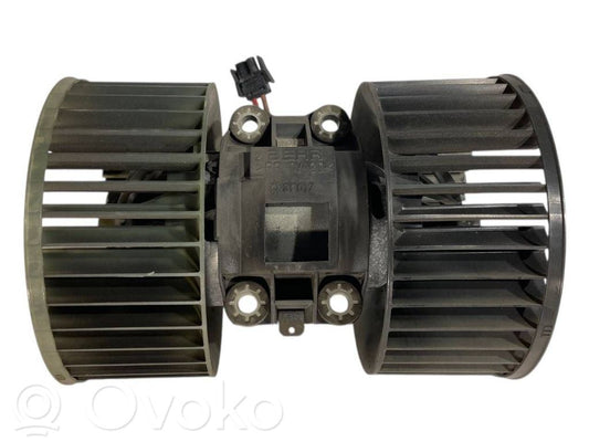 Mazā radiatora ventilators