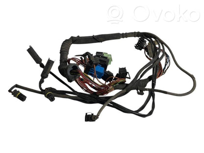 Dzinēja vadu instalācija