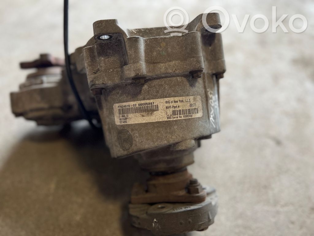 Pārnesumkārbas reduktors / razdatka