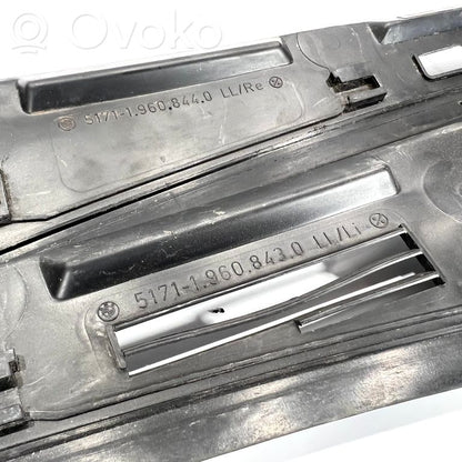 Vējstikla dekoratīvā apdare