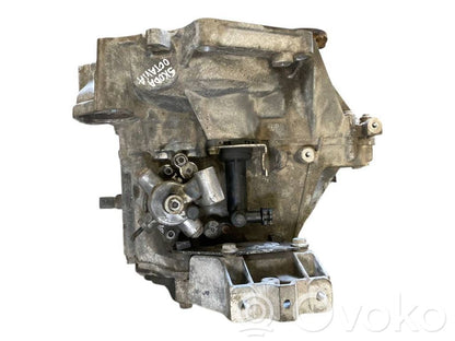 Mehāniska 5 ātrumu pārnesumkārba