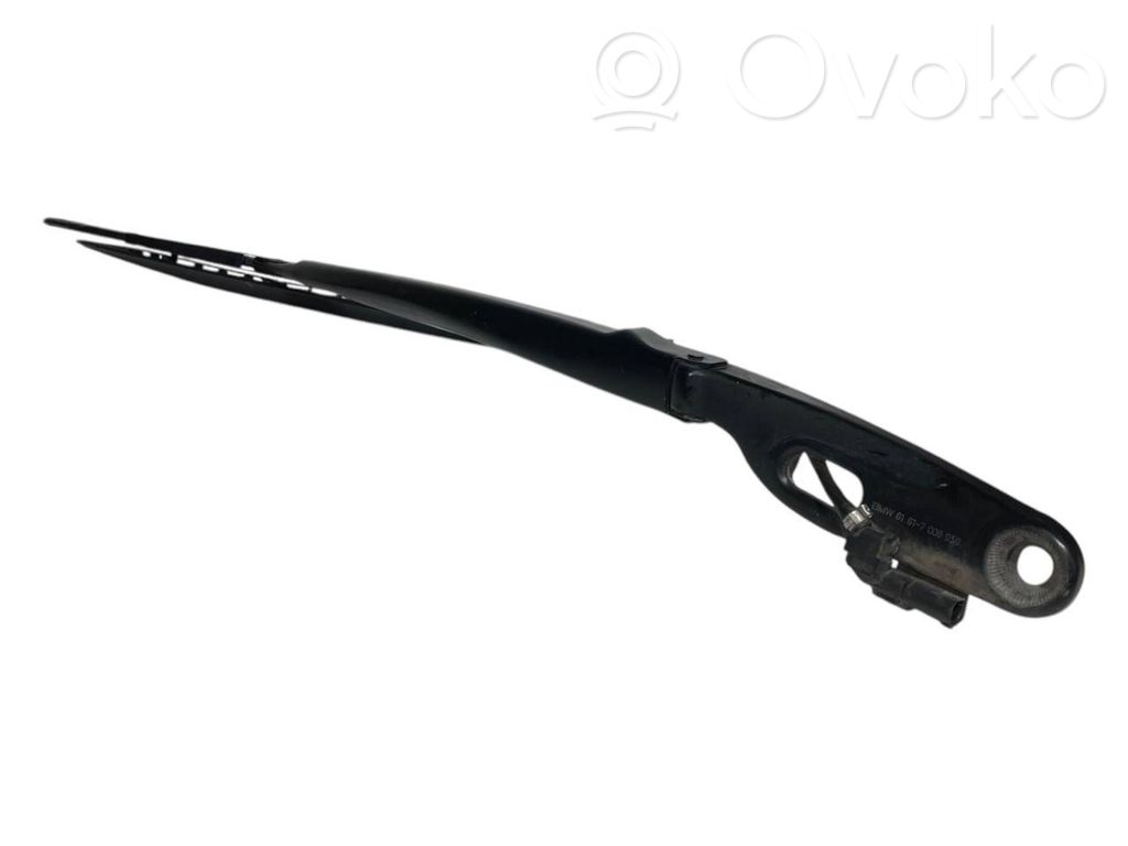Windshield wiper arm