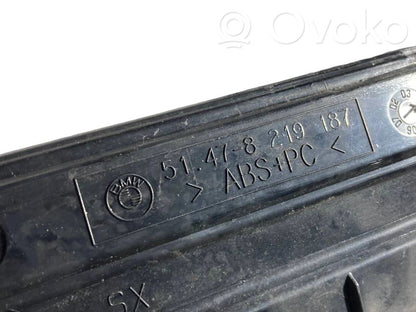 Rear door sill trim (inner)