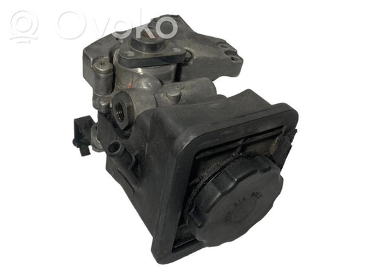 Stūres pastiprinātāja sūknis