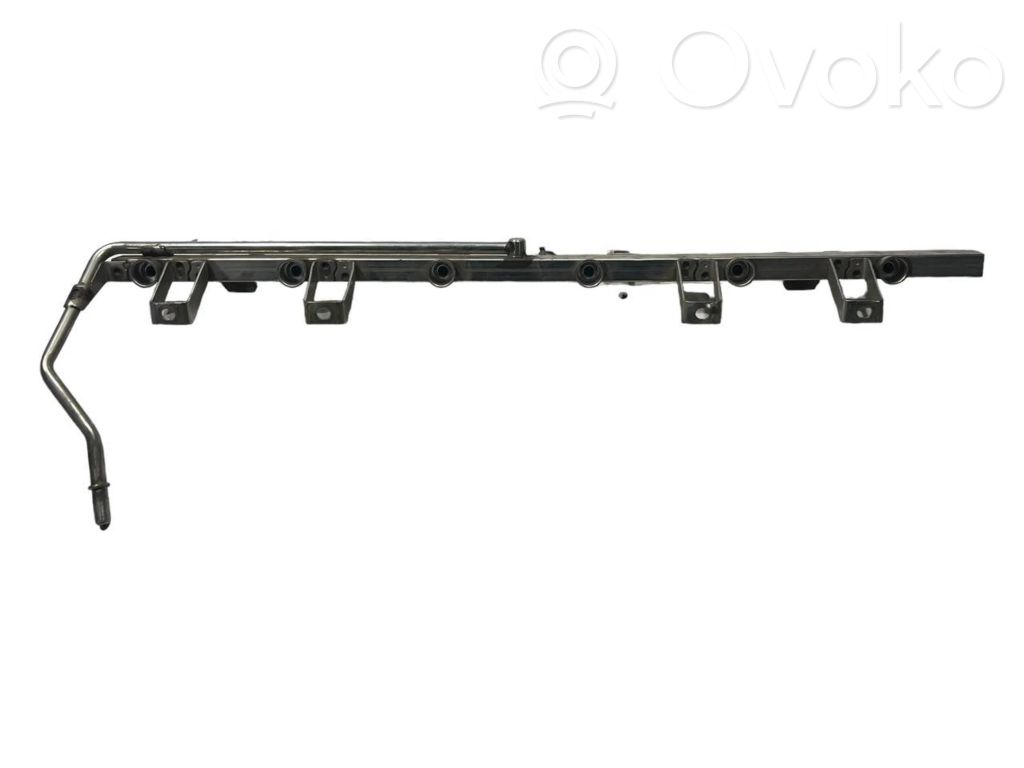 Главный топливный трубопровод