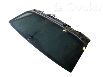 Aizmugurējais stikls