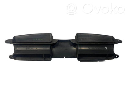 Air intake duct details