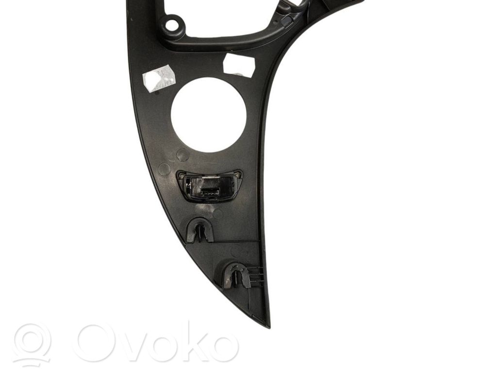 Отделка панели