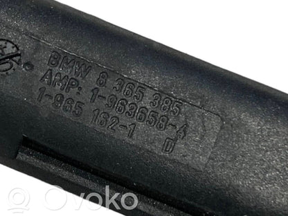 Декоративная решетка капота