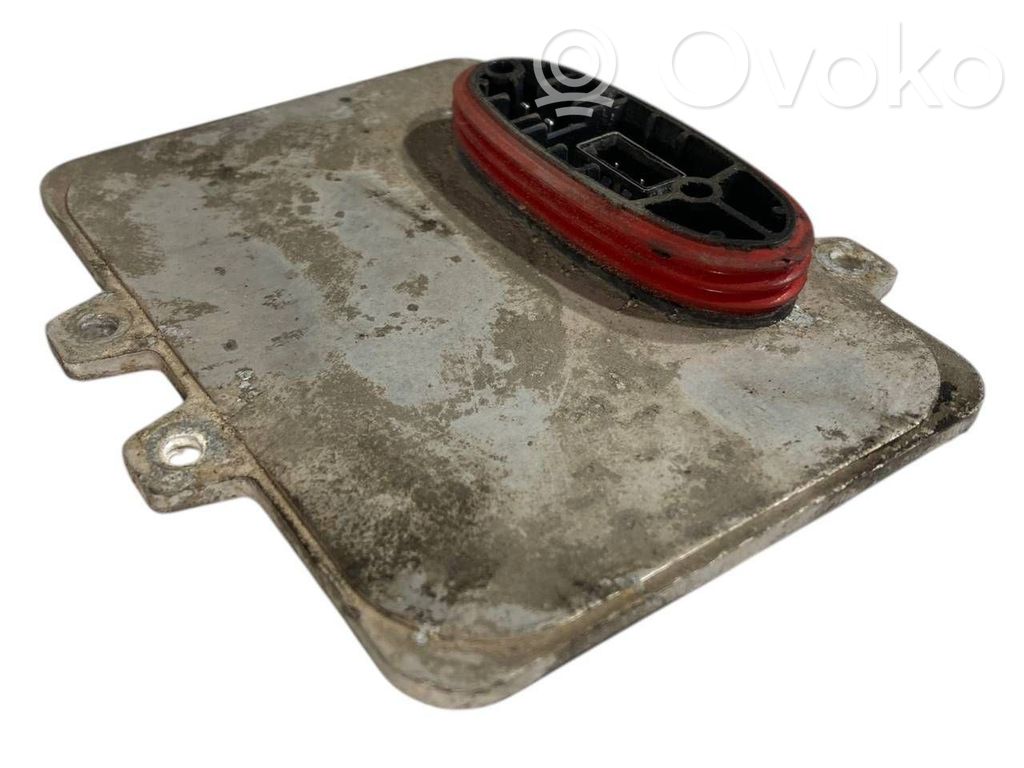 Headlight unit / (xenon unit)