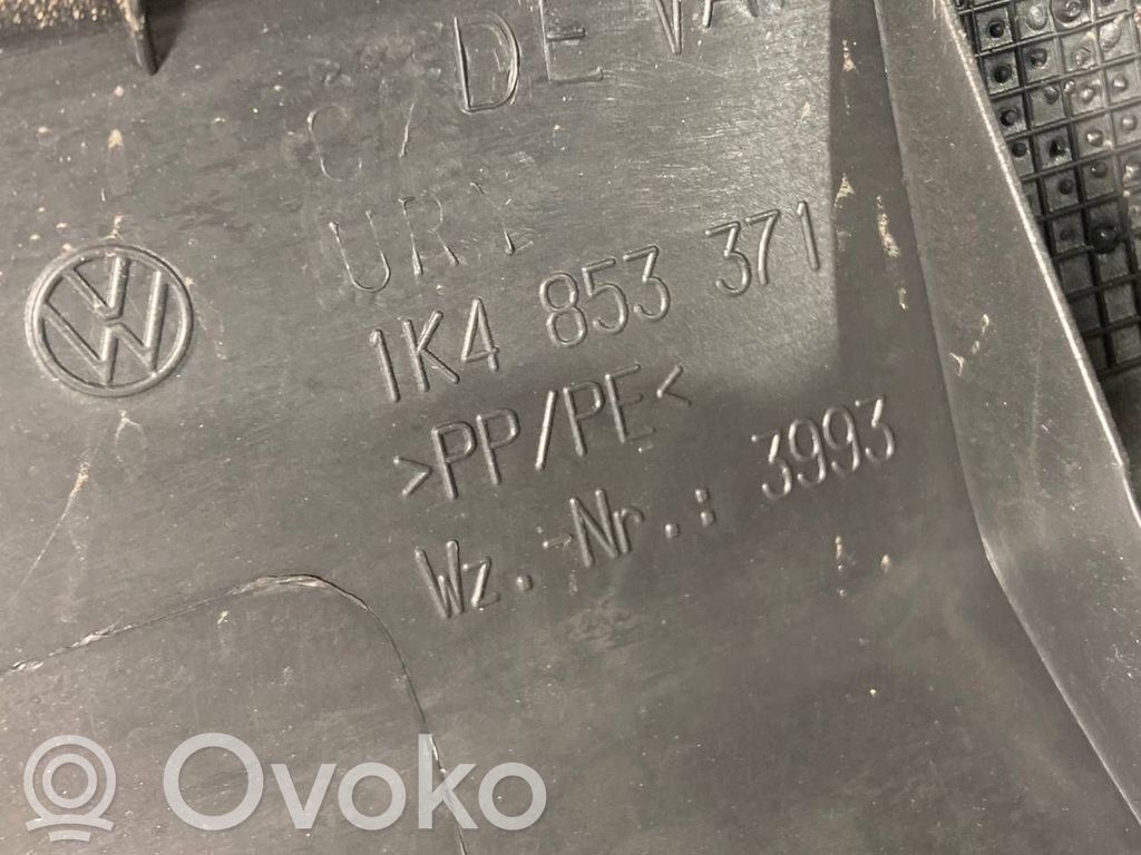 Priekšējā sliekšņa dekoratīvā apdare (iekšējā)